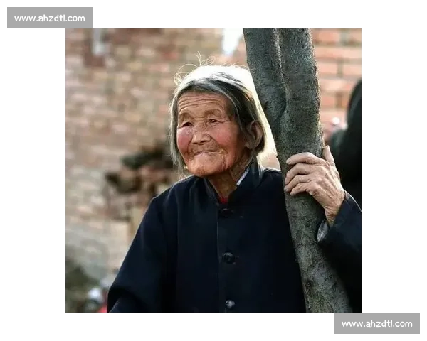 安东尼致母亲：热烈的爱，沉默的奉献