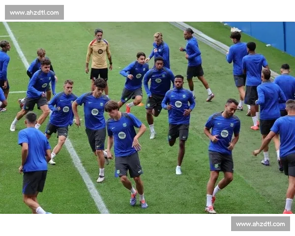 阵容齐整的巴萨，该不该卖掉费尔明和卡萨多？青训瑰宝的去留抉择