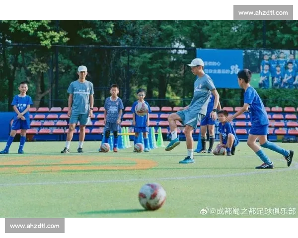 阿尔巴盛赞恩里克：世界最佳教练，足球与人生导师